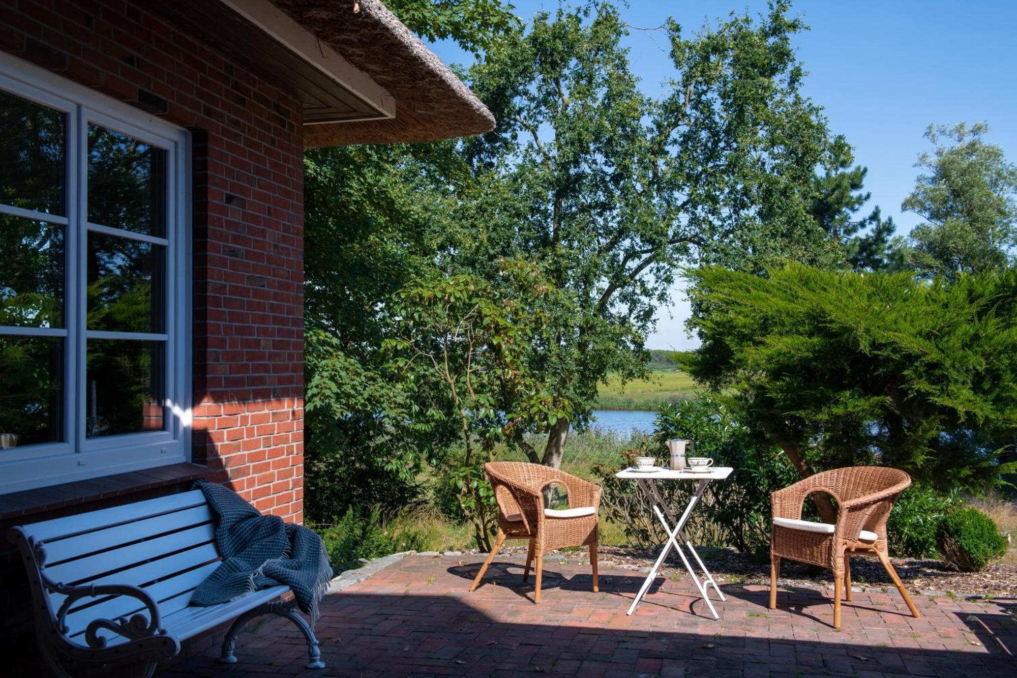 Villa Reetdachhaus Eiderblick Breiholz Exterior foto