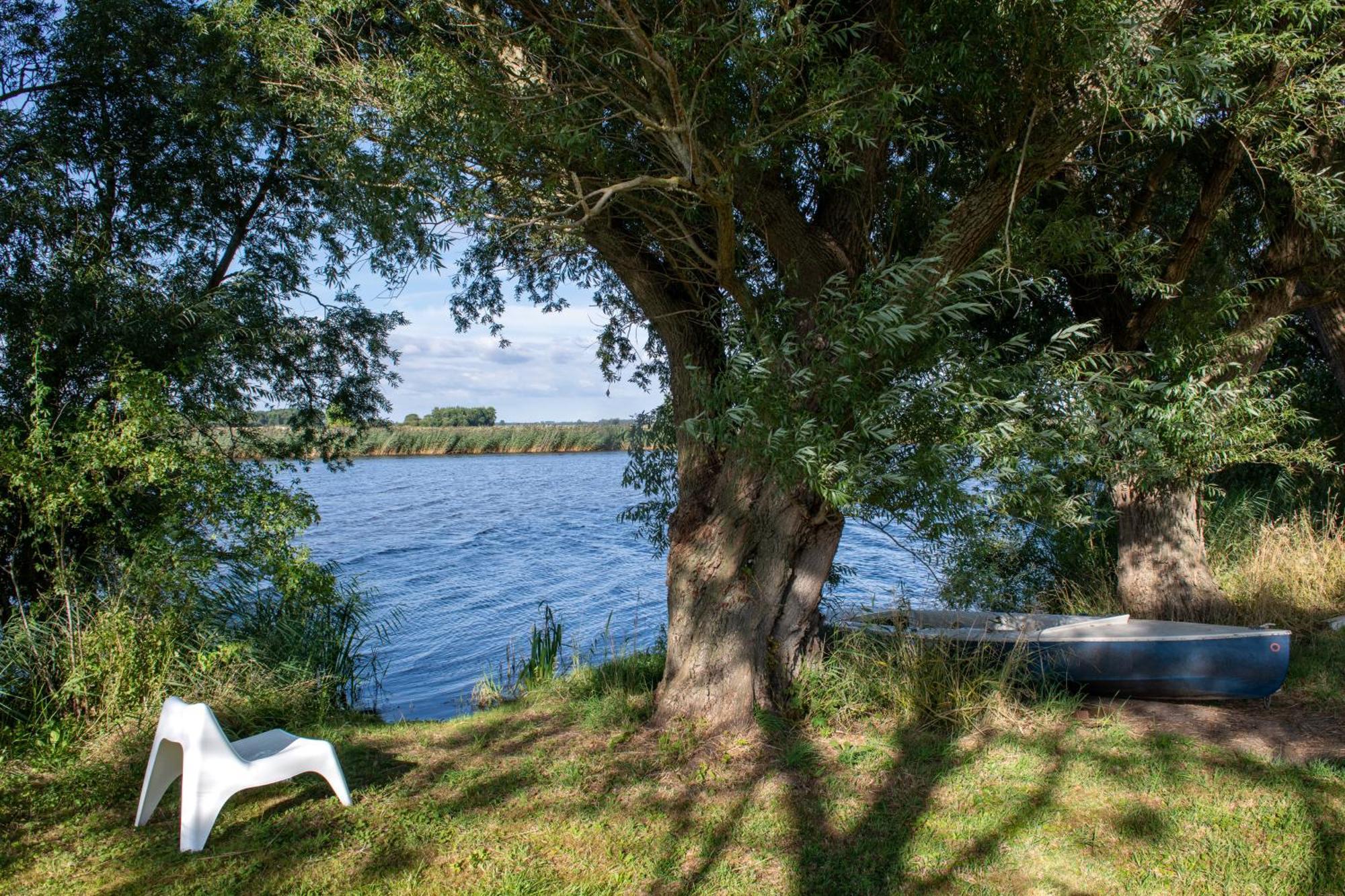 Villa Reetdachhaus Eiderblick Breiholz Exterior foto